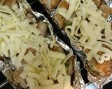 豚とブロッコリー芯のマヨチーズ焼き作り方5写真
