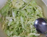 キャベツと練り梅の胡麻酢和え作り方1写真