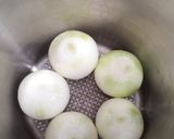 たまねぎ丸ごと煮　圧力鍋で簡単に♪作り方1写真