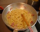 チーズと卵黄のパスタ（カルボナーラ）作り方6写真