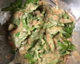 サラダ春菊と鶏胸肉のマヨチリ作り方2写真