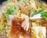 キャベツと舞茸のピリ辛鍋♪作り方3写真