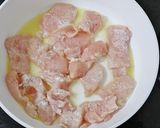 簡単！弁当に♪鶏むね肉の麺つゆバター焼き作り方2写真
