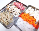 根菜ゴロゴロ！コク旨★ごちそう豚汁作り方1写真