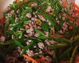 簡単！ピーマンと人参のそぼろ丼作り方2写真