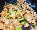 たこの子とブロッコリーの豚肉炒め作り方1写真
