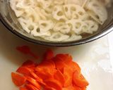 蓮根とほうれん草の栄養たっぷりサラダ作り方2写真