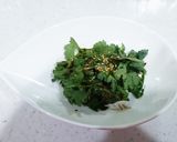 お鍋だけじゃもったいない☆春菊のサラダ♪作り方3写真