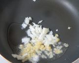 美味にんにくの芽と豚肉の醤油・五香粉炒め作り方4写真