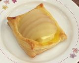 冷凍パイシートで洋梨のクリームチーズパイ作り方7写真