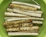 揚げるだけ!甘~い素揚げゴボウ♪作り方1写真