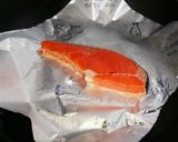 野菜と鮭のからしマヨネーズホイル焼き作り方4写真