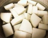 大根と豚肉のりんご煮作り方1写真