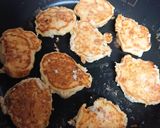 ふわふわヘルシー☆豆腐鮭ハンバ−グ作り方4写真
