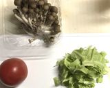 トマトとキャベツとぶなしめじのマヨ炒め作り方1写真