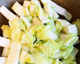 【減塩】白菜のおかか甜麺醤マヨ炒め作り方3写真