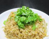 香菜の炒飯☆醤油オイスターソース五香粉で作り方10写真