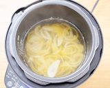 簡単！玉ねぎとろとろコンソメスープ作り方5写真