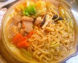 簡単で美味いチゲ鍋風もつ煮込みラーメン作り方12写真