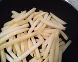 冷凍ポテト　フライパン　油なし作り方1写真