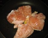 チキンソテーのトマトブルーベリーソース作り方2写真