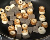 ちくわとこんにゃくのピリ辛炒め作り方2写真