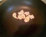 鶏ともやしとピーマンのオイスター炒め作り方2写真