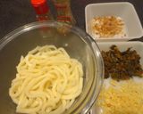 超簡単！ザーサイと揚げ玉の混ぜうどん作り方1写真