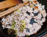【出稼ぎメシ】鶏とかぶの豆乳煮込み作り方3写真