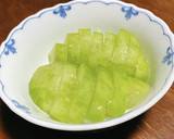 簡単　常備菜✨はやとうりの柚子塩昆布漬け作り方8写真