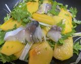 柿としめ鯖の冬野菜サラダ作り方5写真