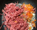 挽肉ゴロゴロボロネーゼソース作り方1写真