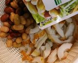 セロリちくわ豆炒め煮作り方1写真
