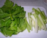 セロリの即席漬け♪(浅漬け)作り方1写真