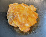 鶏もも肉オイスターソースソテー照り焼き風作り方4写真