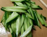 刺身こんにゃくとキュウリのサラダ作り方2写真