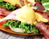 簡単朝ごはん！レンジでエッグベネディクト作り方1写真