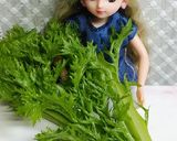 リカちゃん♡わさび菜とウィンナー炒めꕤ*作り方1写真