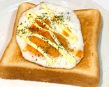 簡単☆5分で♬ケチャマヨ目玉焼きトースト作り方8写真