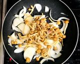ご飯やパンに合う!キノコのトマチーポーク作り方2写真