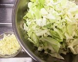 ご飯がすすむ！ひき肉とキャベツ炒め作り方1写真
