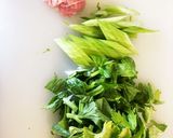 フライパンひとつでセロリパスタ作り方1写真
