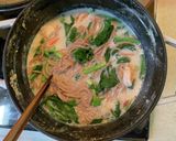 えびとほうれん草の味噌豆乳うどん作り方4写真