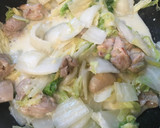 白菜と鶏もも肉のクリーム煮♡コク旨絶品♡作り方3写真