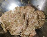 サルシッチャ、しめじ、ズッキーニのパスタ作り方1写真