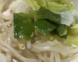 大根☆キャベツ☆むね肉やわらかうどん鍋♪作り方10写真
