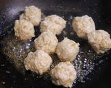 朝昼夕♪簡単♪鶏ミンチ団子の甘酢がらめ作り方3写真