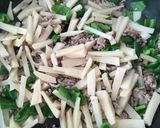 南瓜とピーマンと挽肉のオイスター野菜炒め作り方4写真
