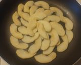 簡単しっとり☆焼きリンゴのホットケーキ作り方1写真
