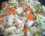 白菜と挽肉の野菜炒め☆中華風餡かけ旨煮作り方3写真